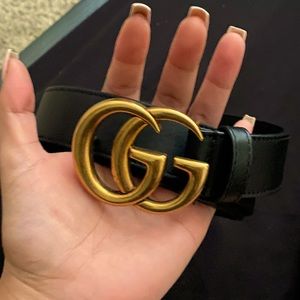 gg clothing logo